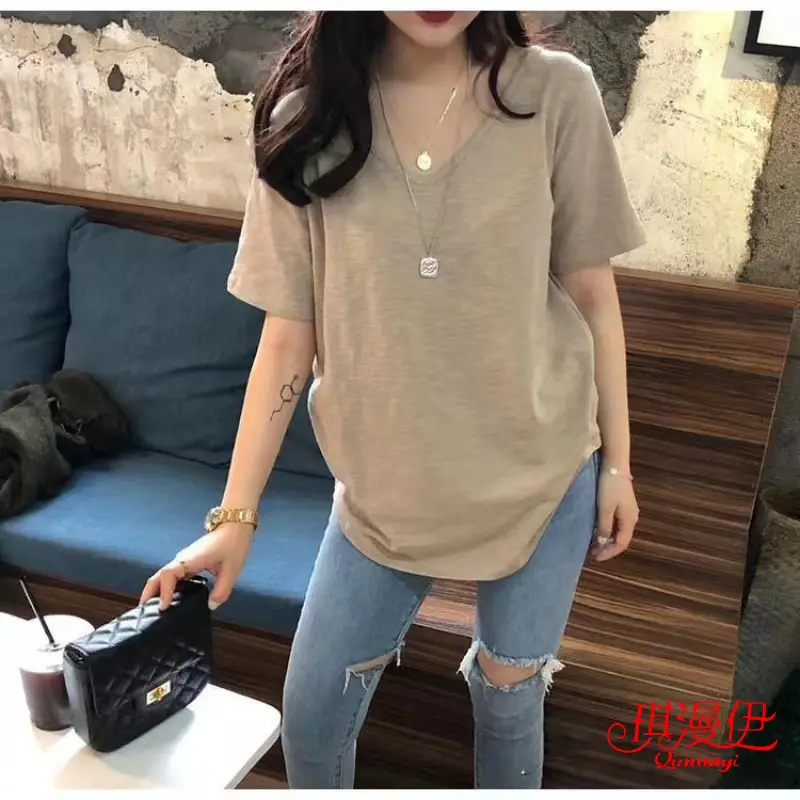 2024 Women's Black V-Neck Short Sleeve T-Shirt - Image 4