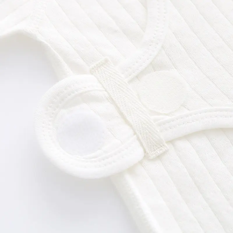White Cotton Newborn Jumpsuit with Tiger Print - Image 5