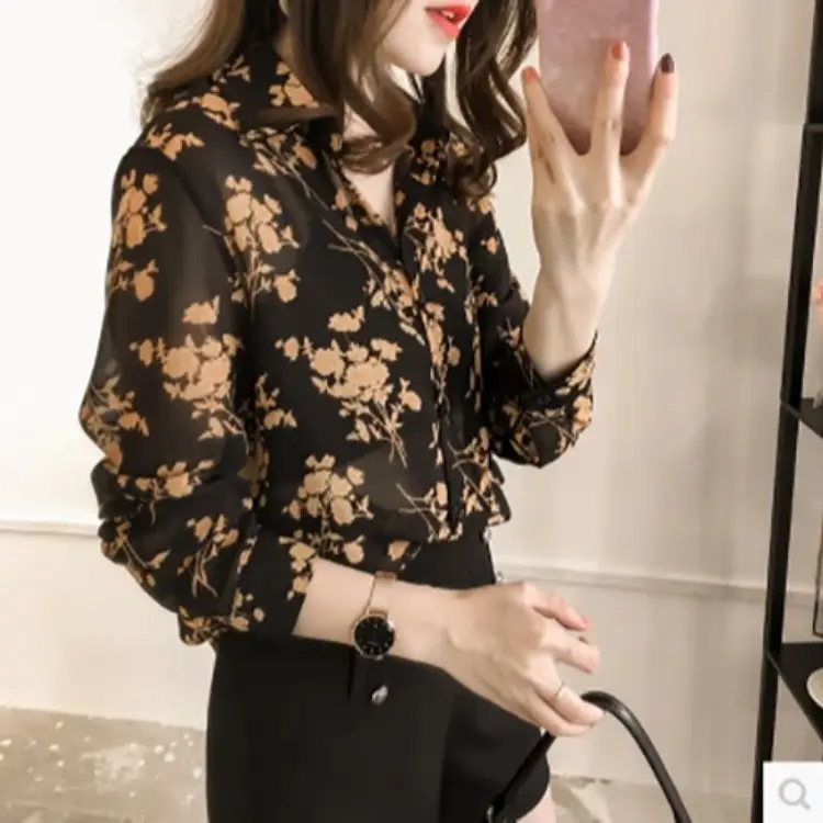 2025 Summer Women's Printed Long Sleeve Top Bottoming Set - Image 2