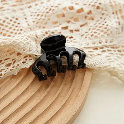 Pink Hair Clip Medium Grab for Ponytail & Shower - Image 2