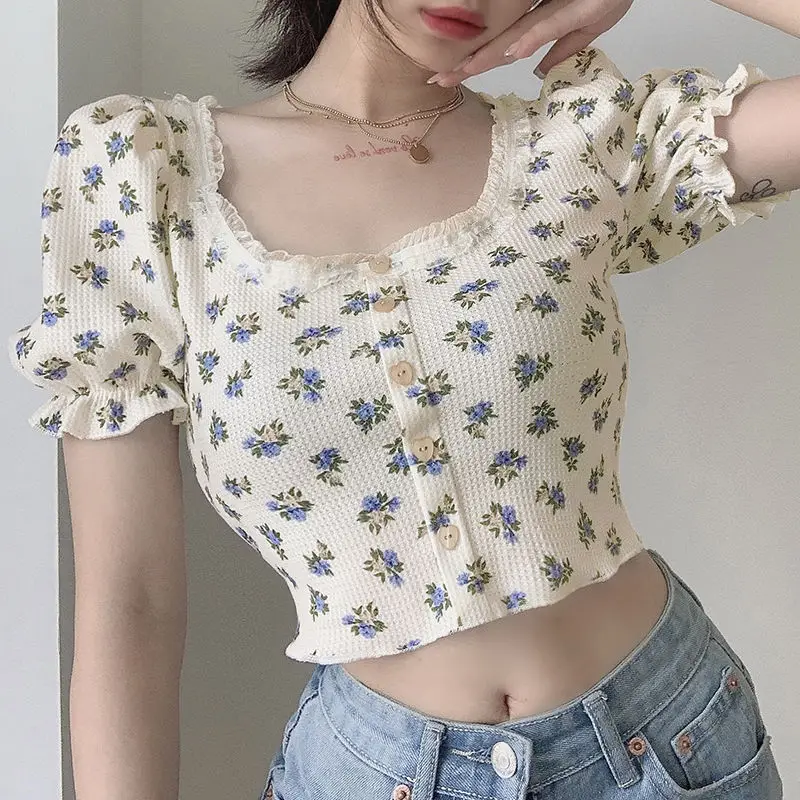 Women Floral Waffle Top with Square Neck Puff Sleeves — feature 9