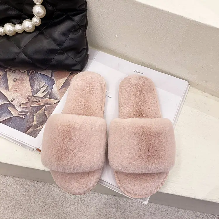 Autumn and Winter Plush Fashion Home Indoor Internet Celebrity Plush Cotton Slippers for Women Outer Wear Flats Non-Slip Ins Trbottomy Slippers