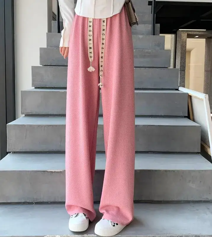 Black High Waist Slimming Puff Pants for Women - Image 3