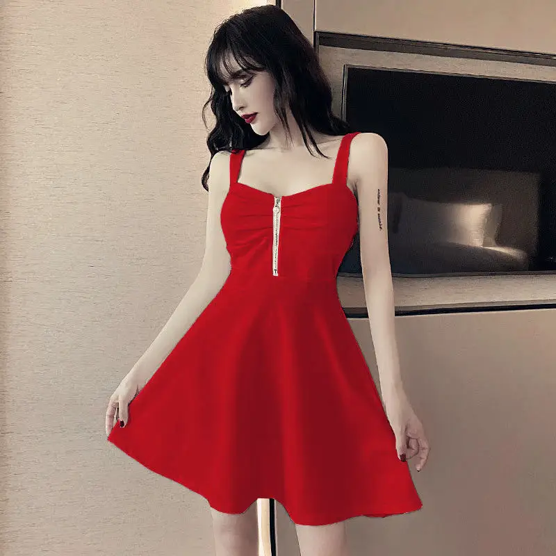White Slim Fit Pleated Skirt Dress with Zip Front — feature 12