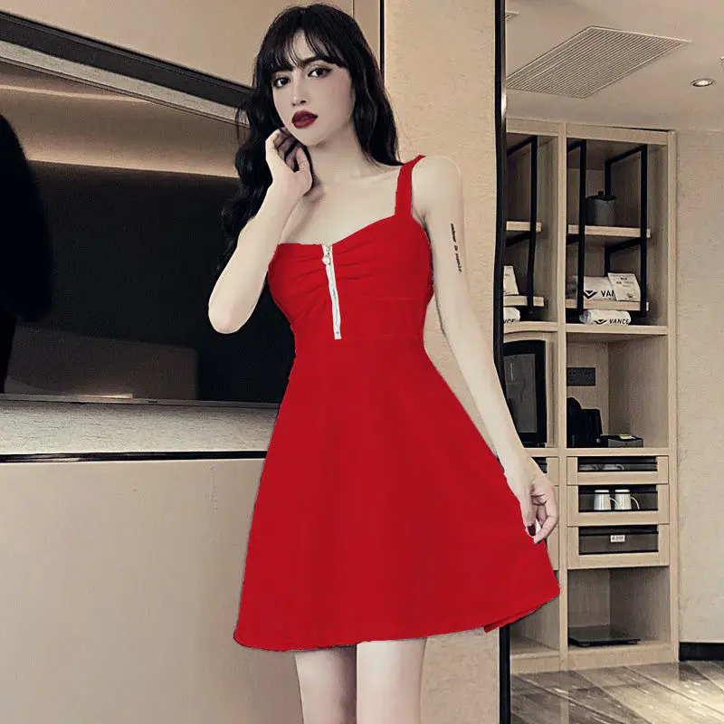 White Slim Fit Pleated Skirt Dress with Zip Front — feature 13