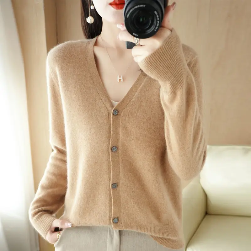 Women's Red Knit Cardigan Jacket Large Size - Image 22