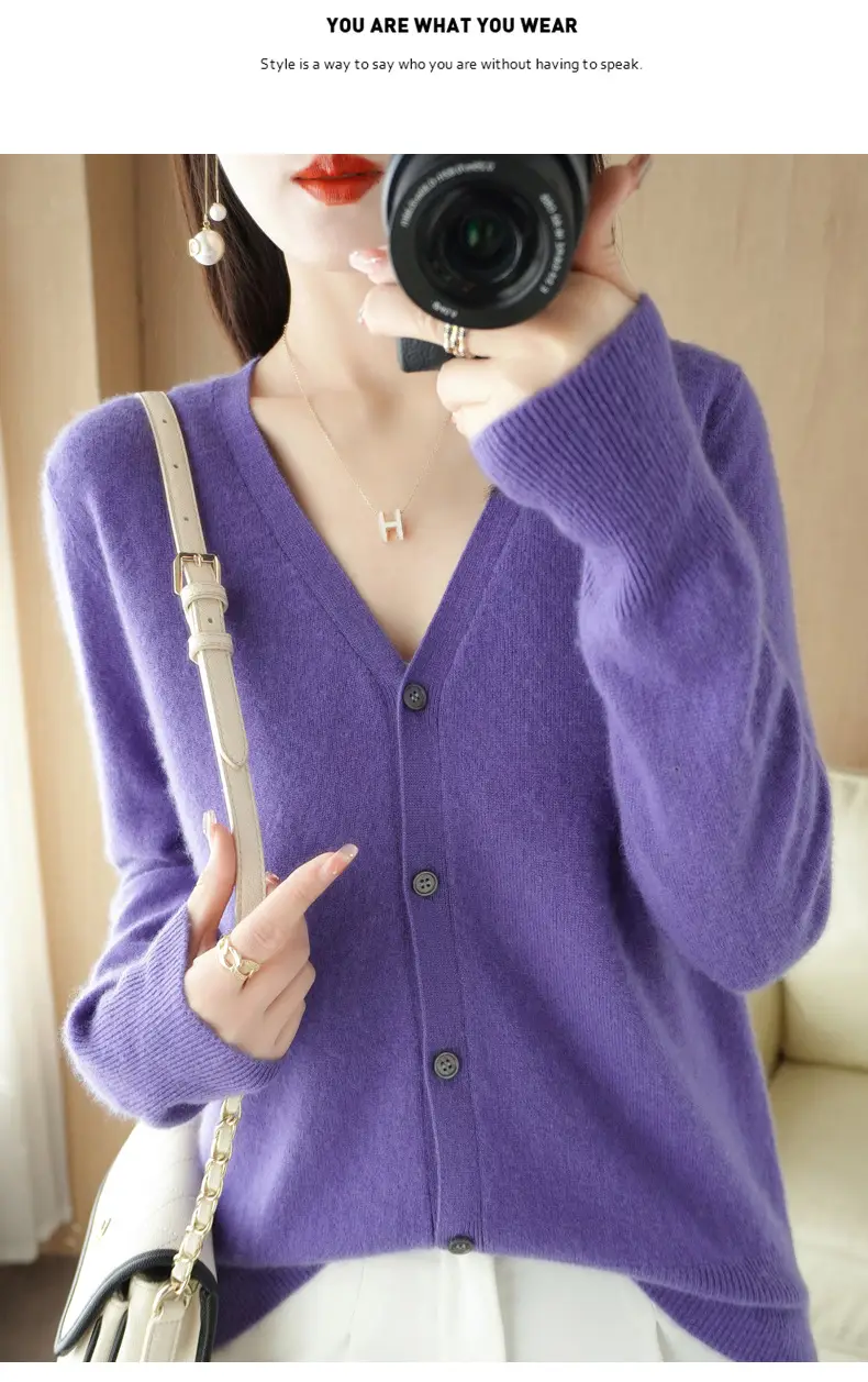 Women's Red Knit Cardigan Jacket Large Size — feature 33