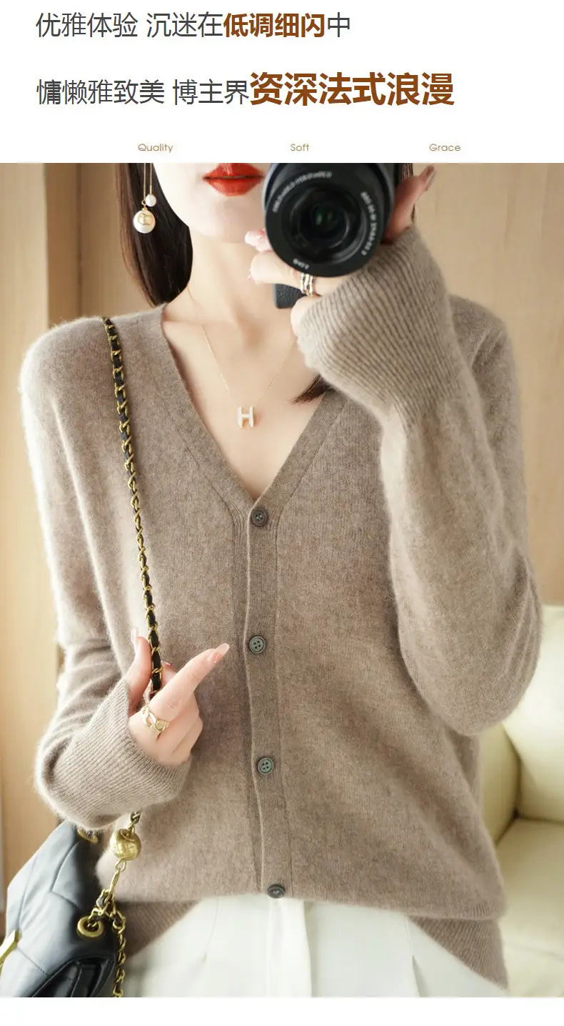 Women's Red Knit Cardigan Jacket Large Size — feature 7