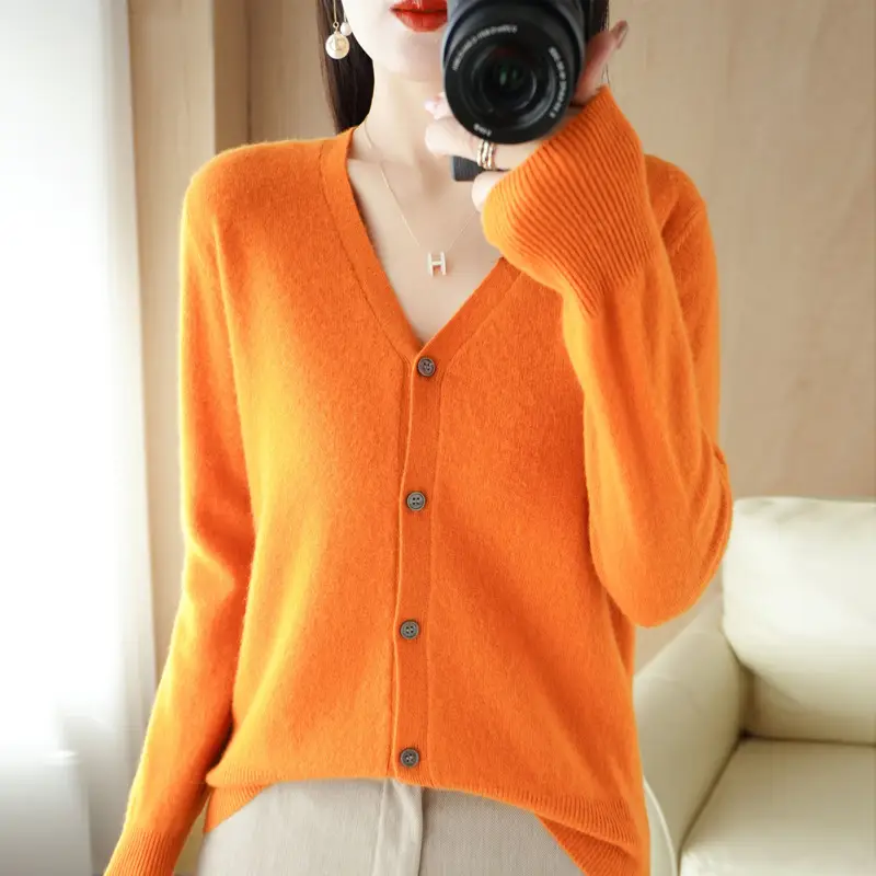 Women's Red Knit Cardigan Jacket Large Size - Image 14