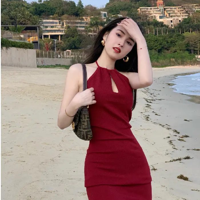 Red Neckline Dress with Keyhole Cutout Slim Fit