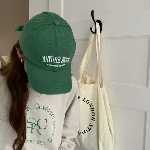 Women Washed Retro Letter Peaked Cap 2022 K-Style Green Baseball Cap - Image 9