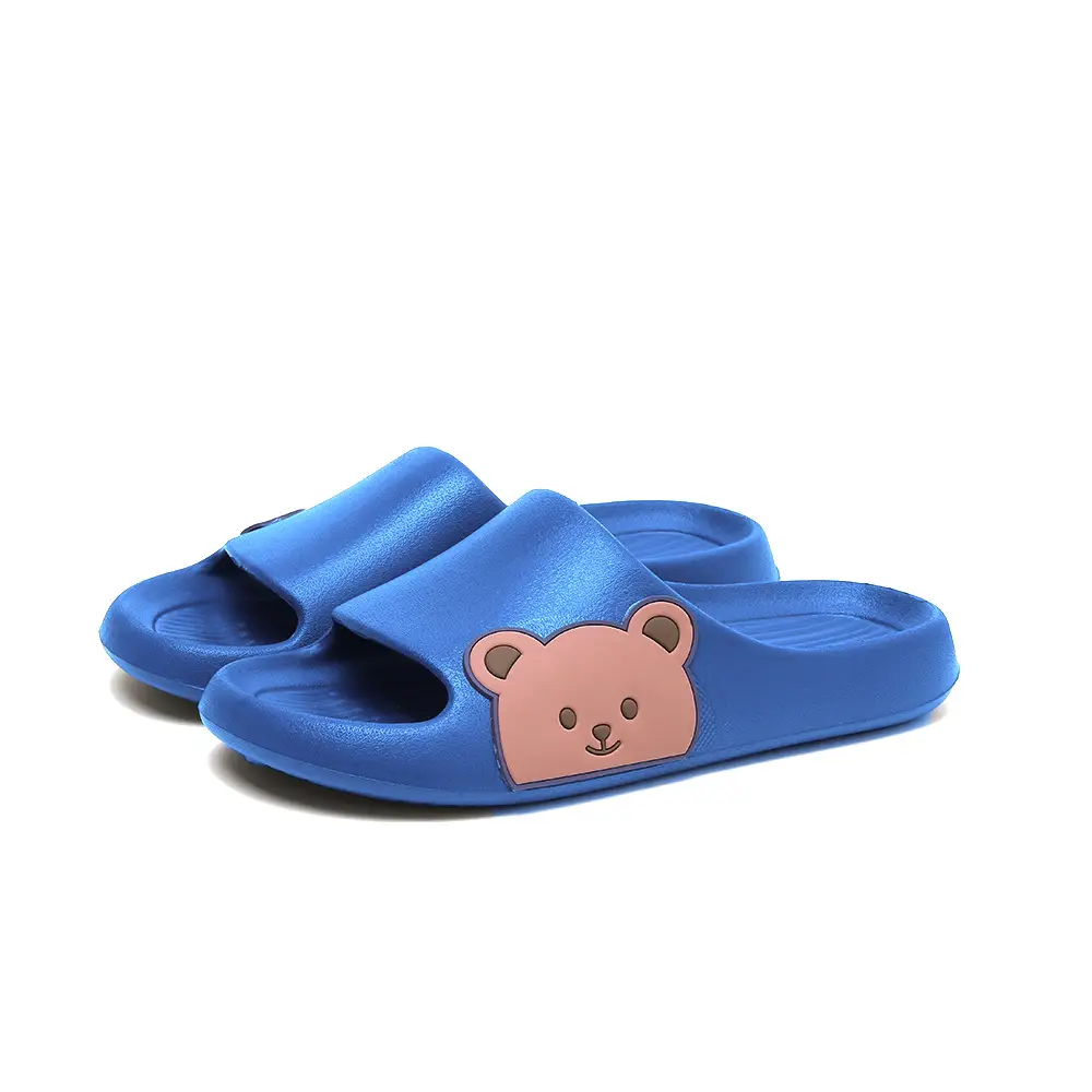 Summer Slippers for Women 2025 Cute Cartoon Flat Bear Home Indoor Thick Sole Couple Family Outdoor Wear Children - Image 5