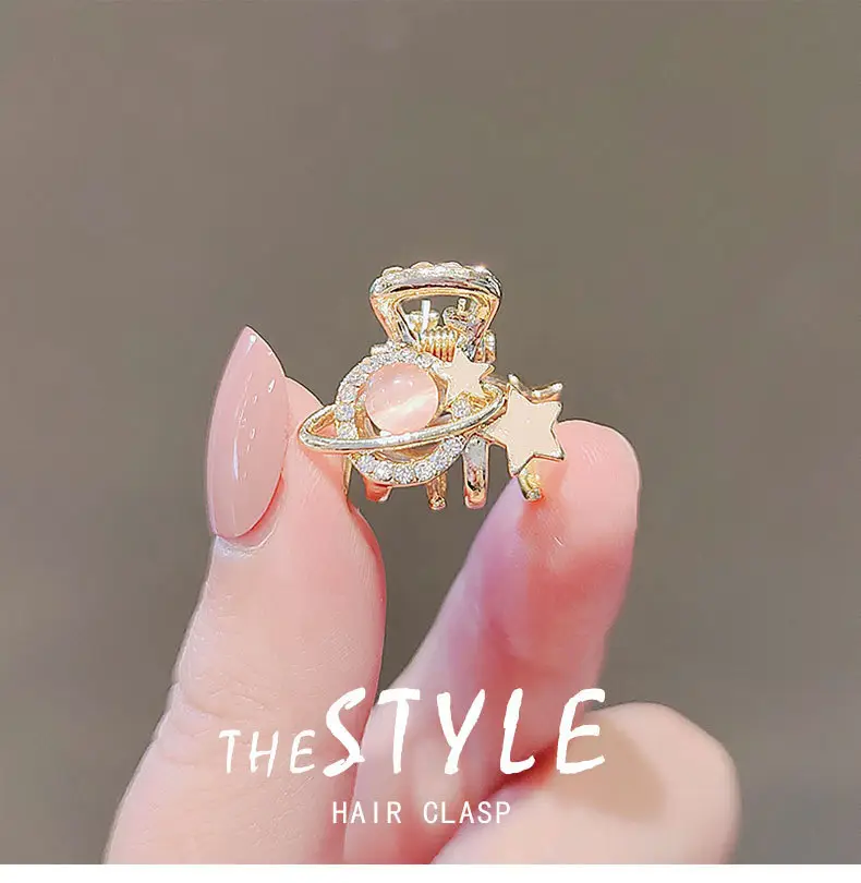 Korean Pink Star Hair Clip for Girls — feature 2