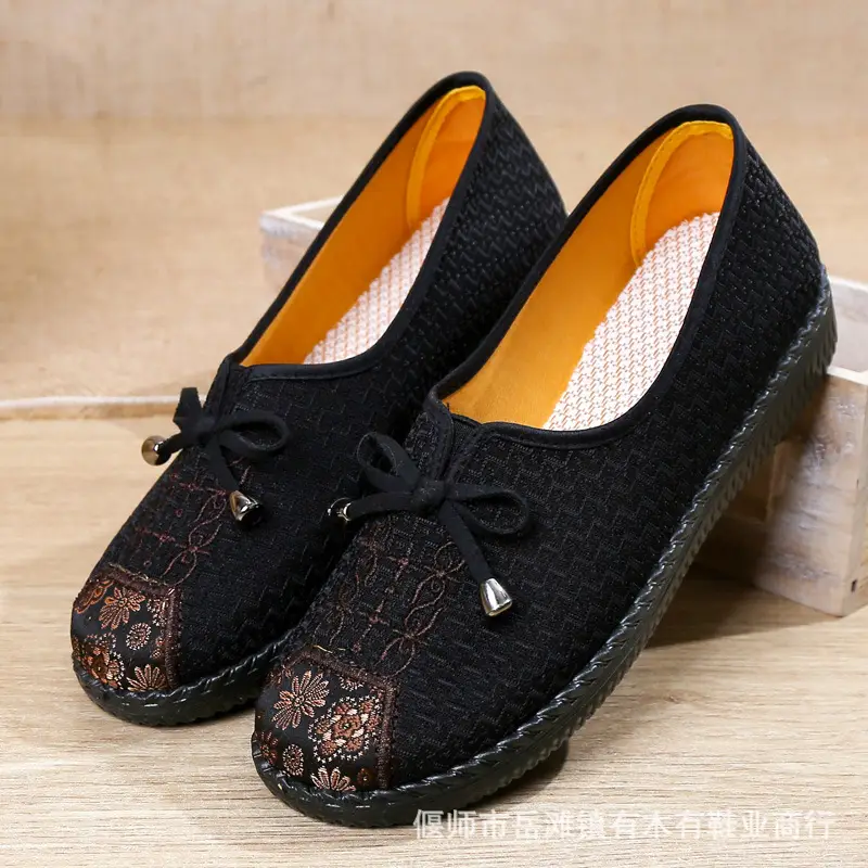 Spring and Summer old Beijing cloth shoes women's lightweight breathable milk shoes Women's Flat old shoes non-slip soft bottom old lady shoes - Image 6