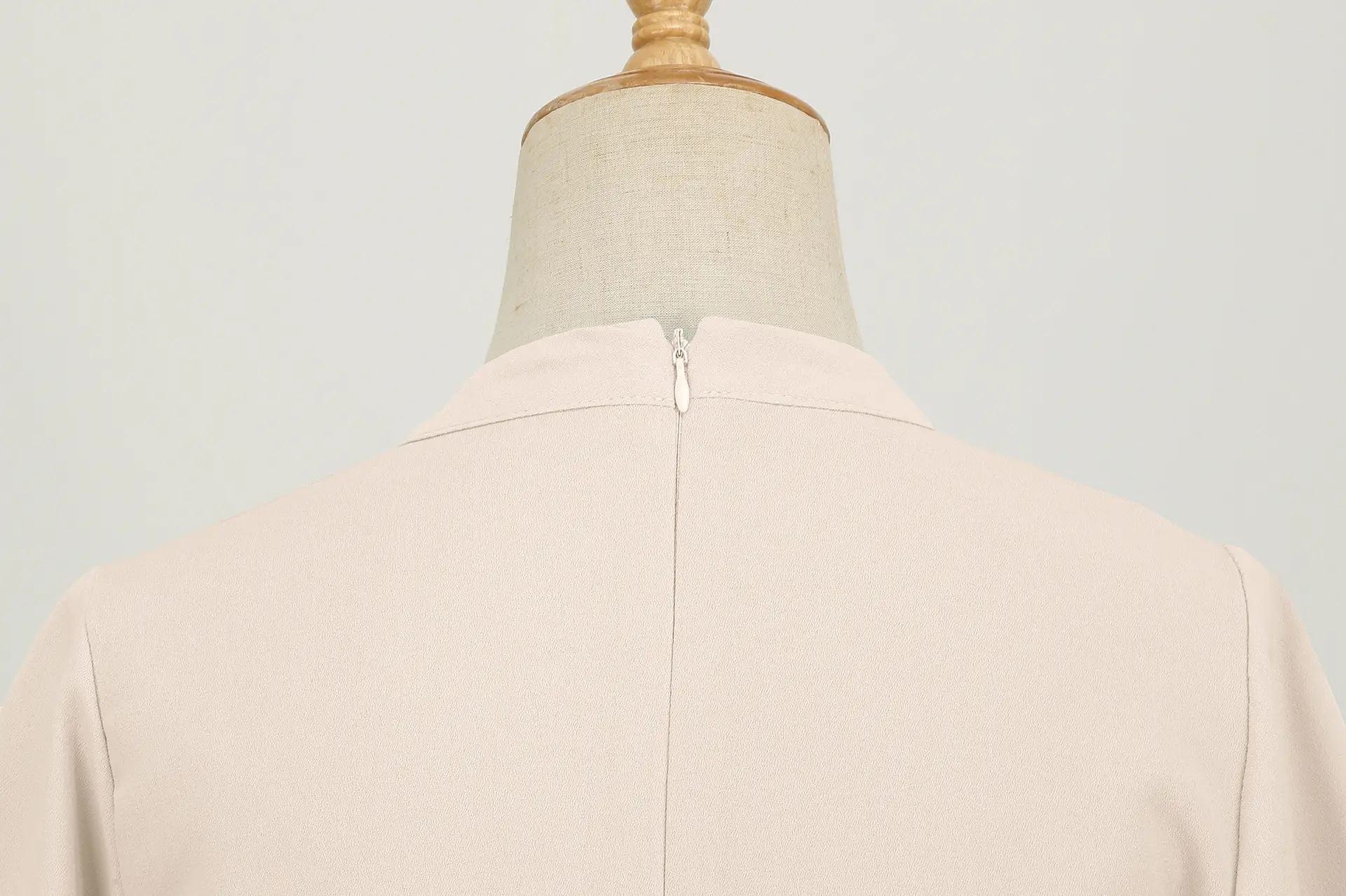 Retro Short Sleeve Party Dress Cream Black Embroidered — feature 5