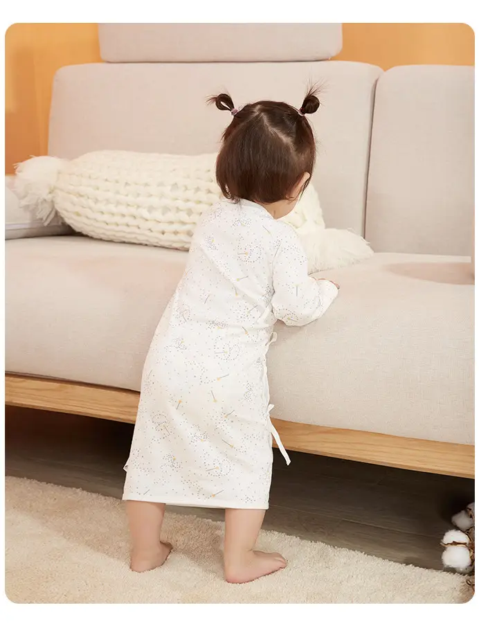 Newborn Crawling Suit White Long Sleeve Romper