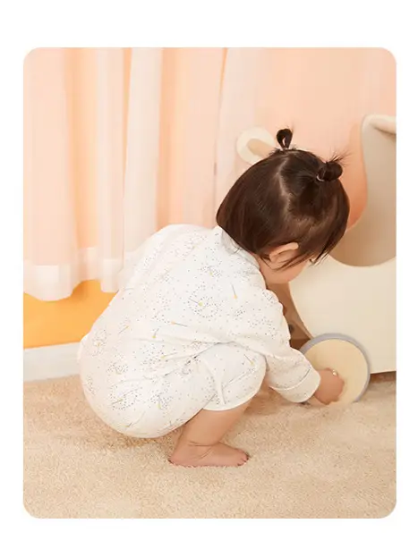 Newborn Crawling Suit White Long Sleeve Romper