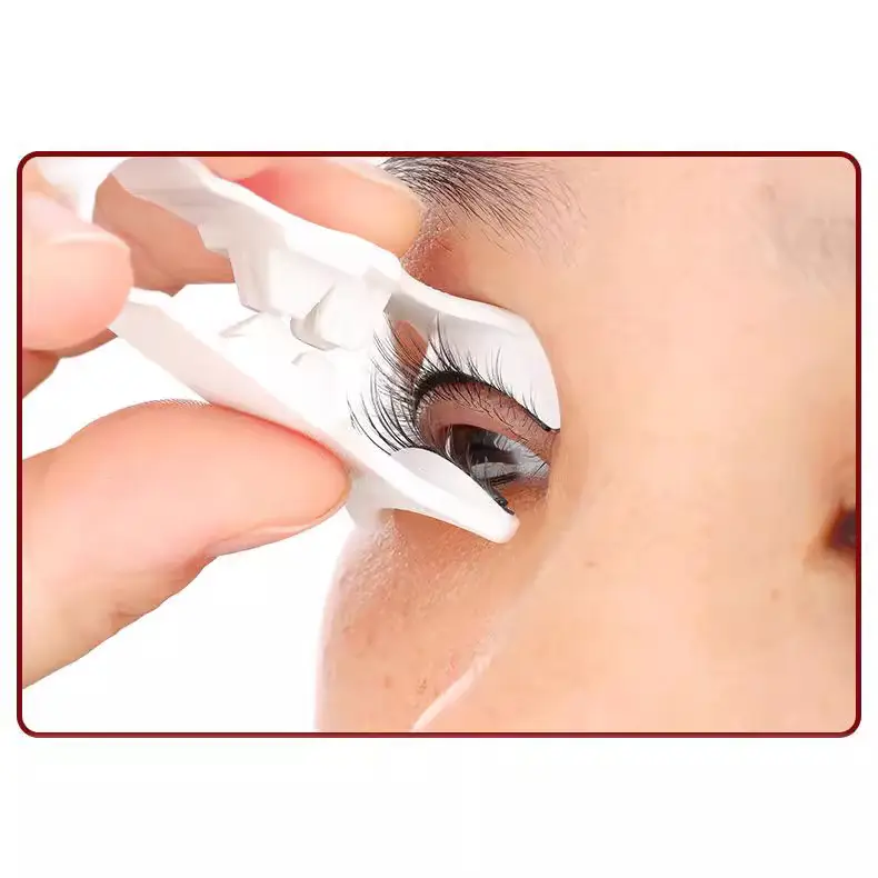 Magnetic Eyelash Curler Non-pleasing False Eyelash Clip