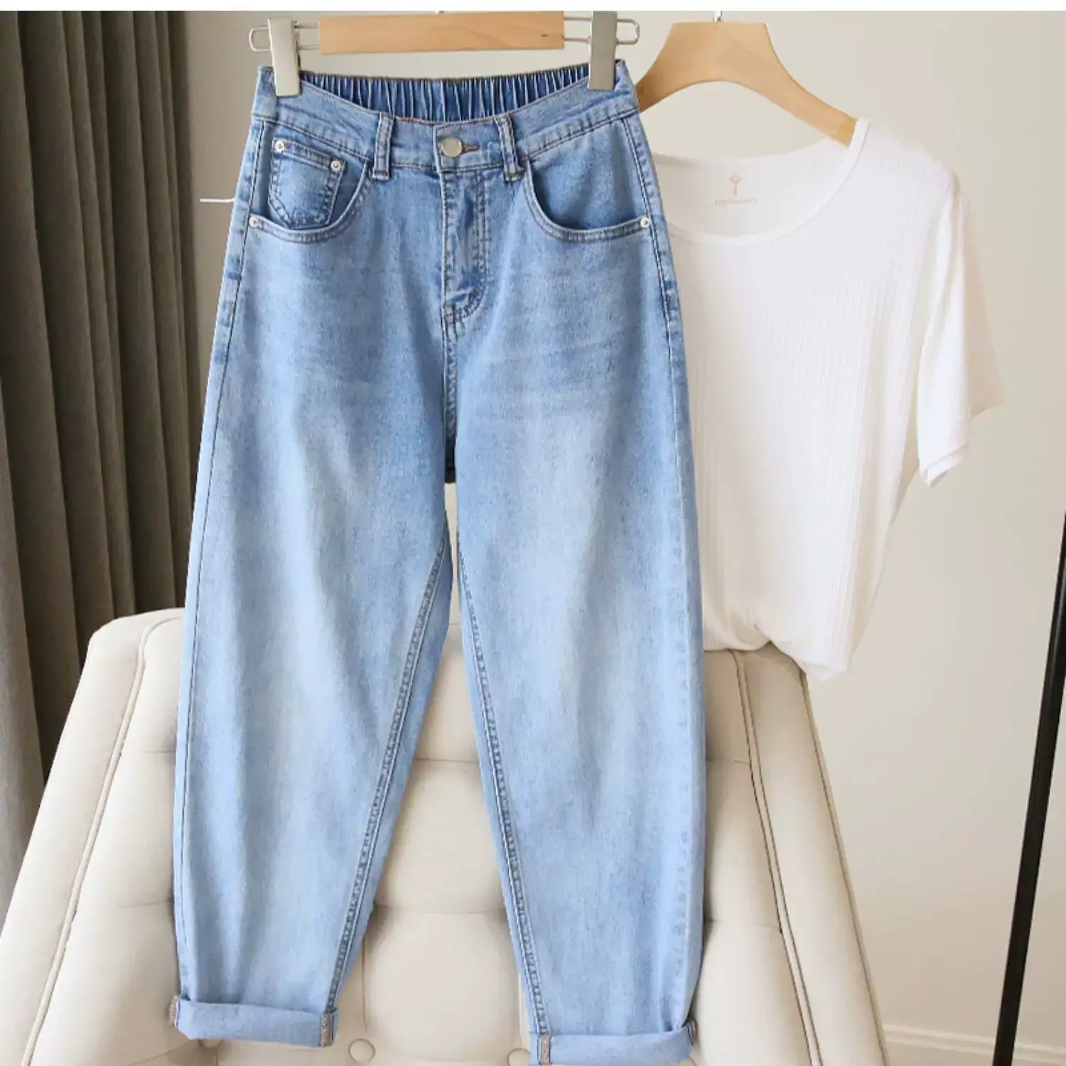Plus Size Women Jeans 2025 New High-Waisted Loose Straight Slimming Elastic Waist Cropped Harem Pants — feature 6