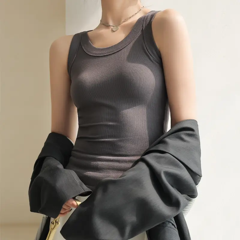 Women Knitted Sleeveless Top with Small Suspenders - Image 3