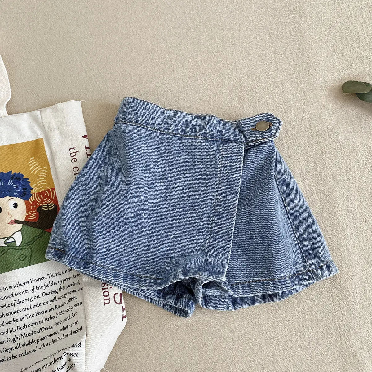 Girls Denim Shorts 2025 Summer Breathable Casual Western Style — feature 1