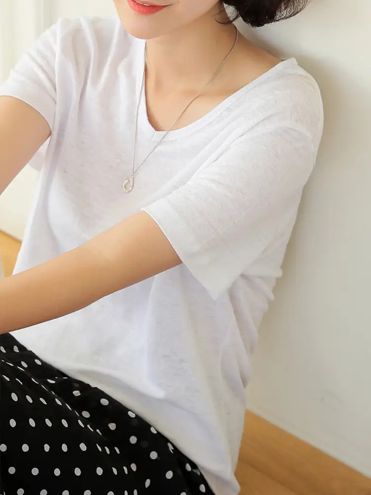 Women V-Neck T-Shirt Black Loose Fitting Summer - Image 6
