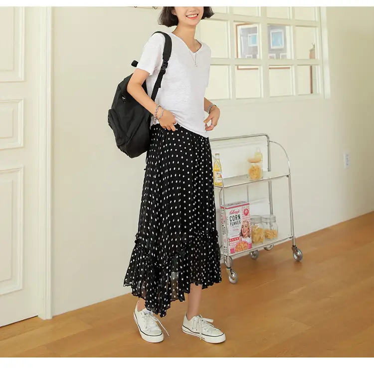 Women V-Neck T-Shirt Black Loose Fitting Summer — feature 6