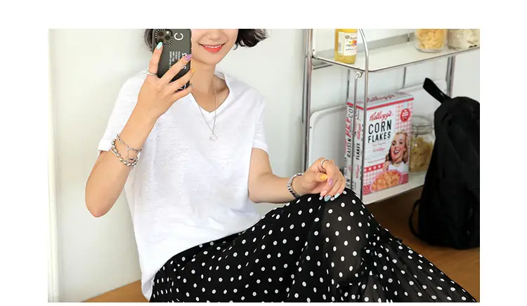 Women V-Neck T-Shirt Black Loose Fitting Summer — feature 9