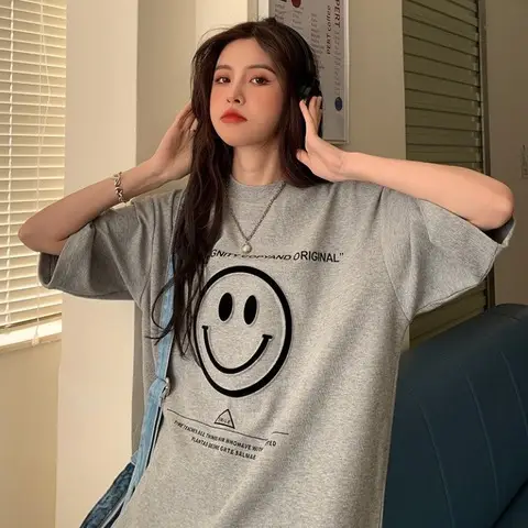 Women Loose Fit Smile Print T-Shirt Mid Length Grey - Image 5