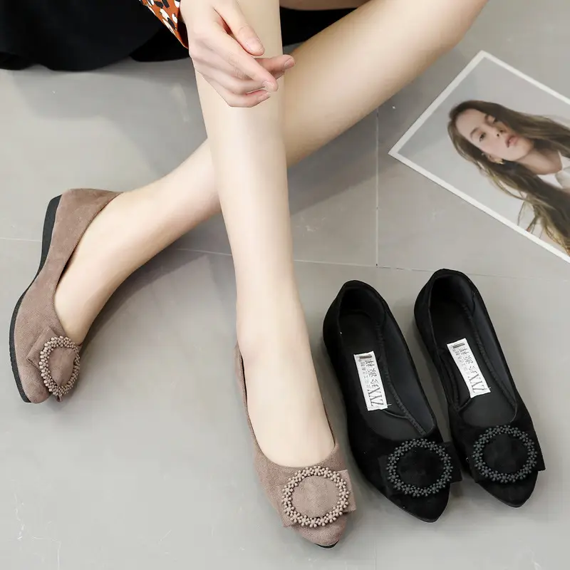 Spring and Autum New Flats-Soled Women's Flats, Old Beijing Cloth Shoes, Shallow Scoop Shoes, Tbottomon Soft-Soled Driving Shoes, Work Shoes - Image 5