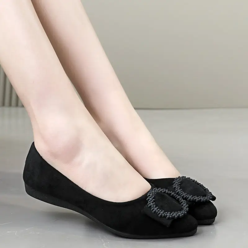 Spring and Autum New Flats-Soled Women's Flats, Old Beijing Cloth Shoes, Shallow Scoop Shoes, Tbottomon Soft-Soled Driving Shoes, Work Shoes - Image 6