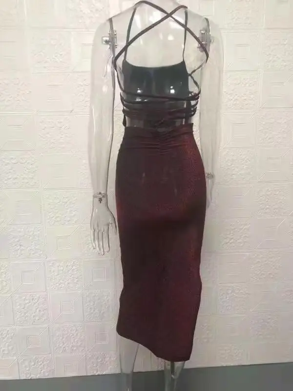 Red Gold Slit Hip-Hugging Dress with Back Square Collar — feature 14