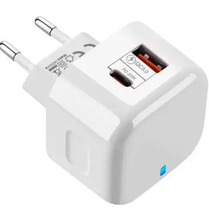 20W Fast Charging USB-C Charger with Type-C & USBC Ports - Image 2