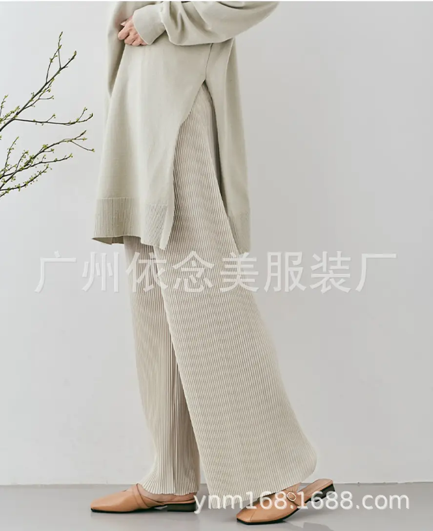 Green Hoodie & Brown Wide-Leg Pants Set - Image 13