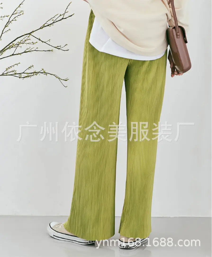 Green Hoodie & Brown Wide-Leg Pants Set - Image 2