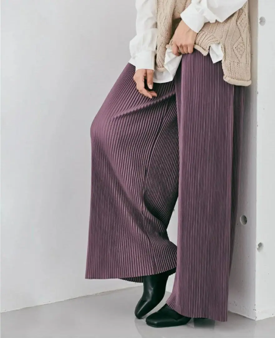 Green Hoodie & Brown Wide-Leg Pants Set - Image 6