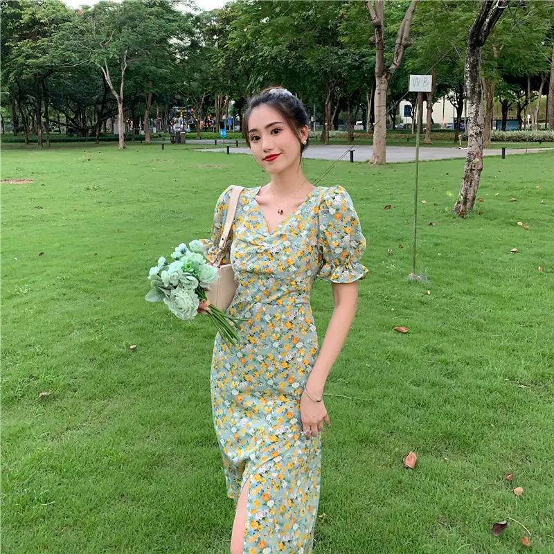 2021 French Style Floral V-Neck Bubble Sleeve Dress — feature 20