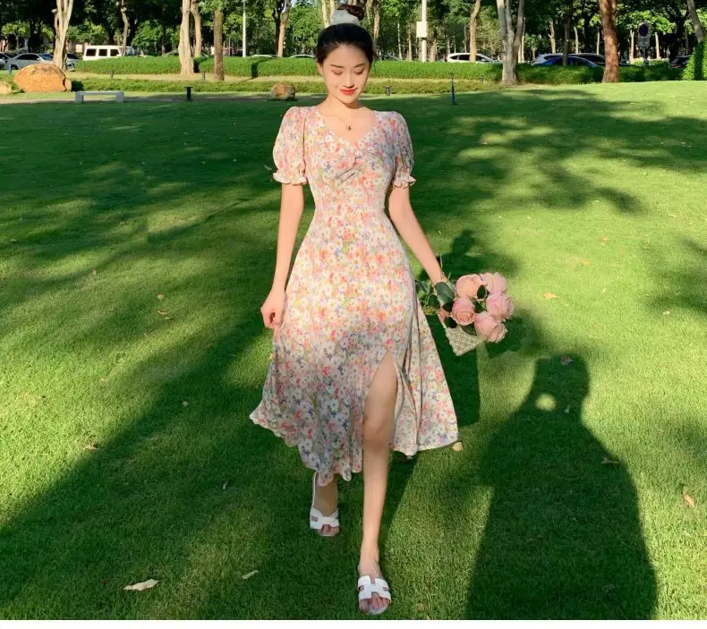 2021 French Style Floral V-Neck Bubble Sleeve Dress — feature 26