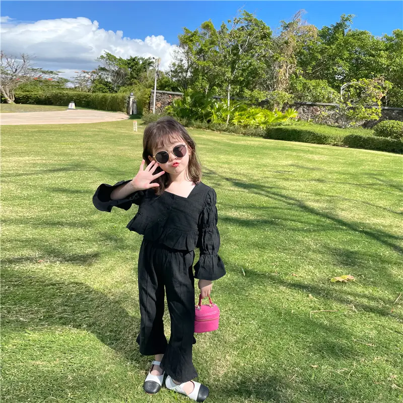 2022 Spring Black Lace Bubble Bell Pants Set — feature 11