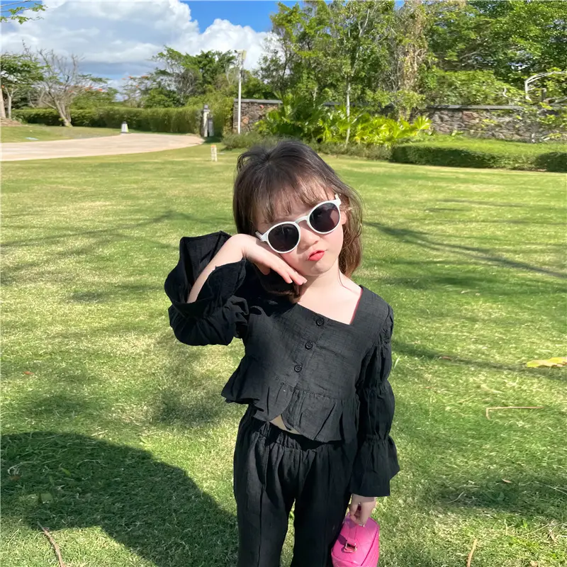 2022 Spring Black Lace Bubble Bell Pants Set — feature 7