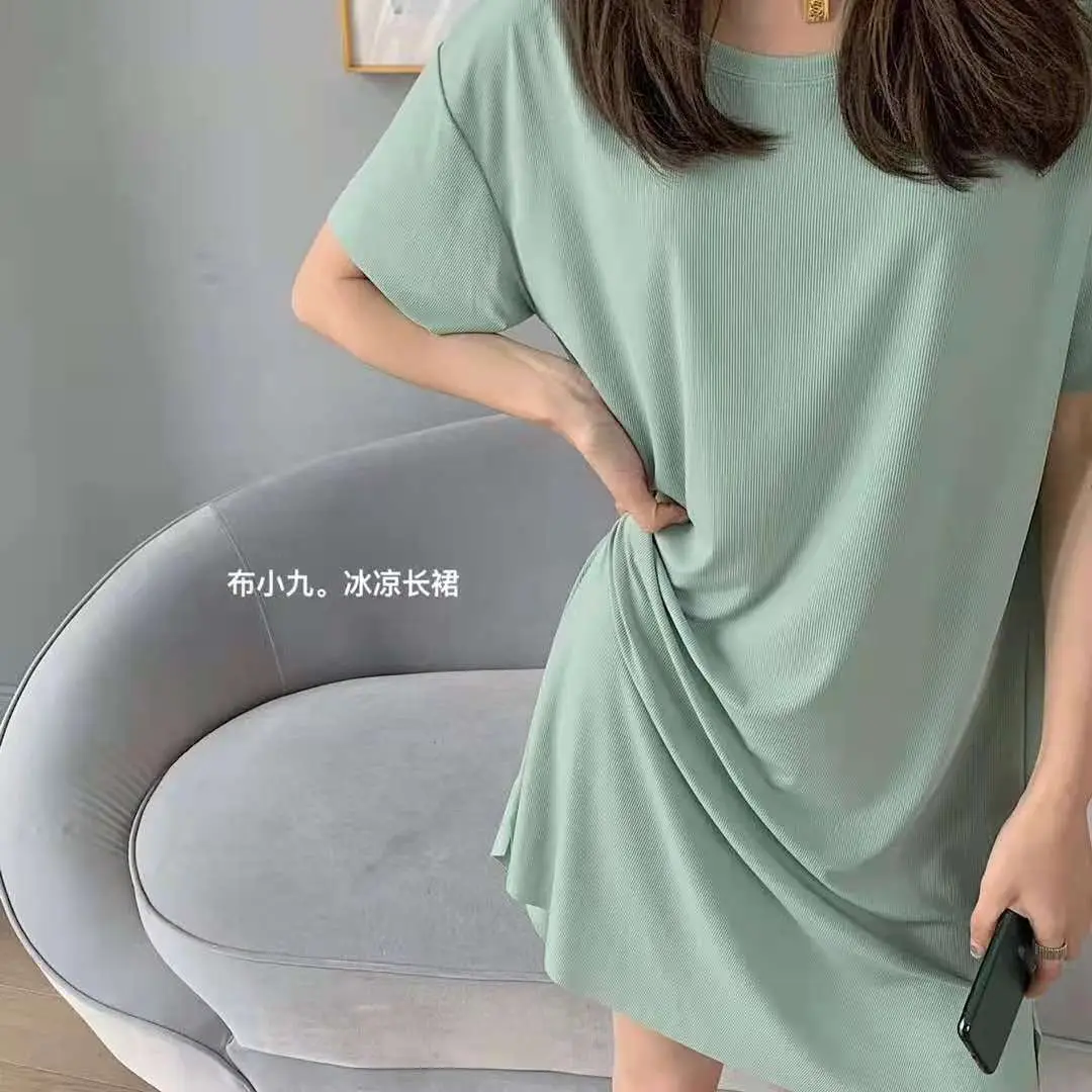 Women Loose Fit Ice Silk Dress Green Round Neck — feature 1