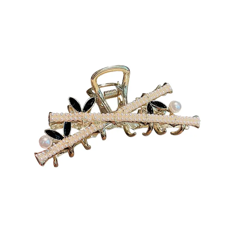 Elegant Beaded Bamboo Hair Grab Clip for Women - Image 6
