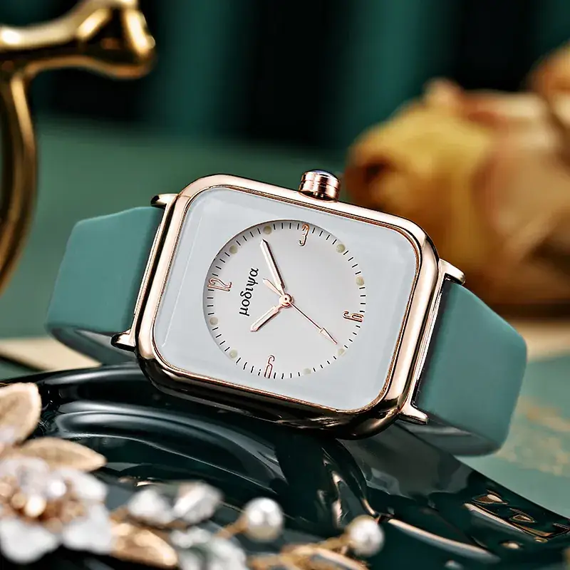Luminous Quartz Watch for Men Women Rose Gold Green Strap - Image 7
