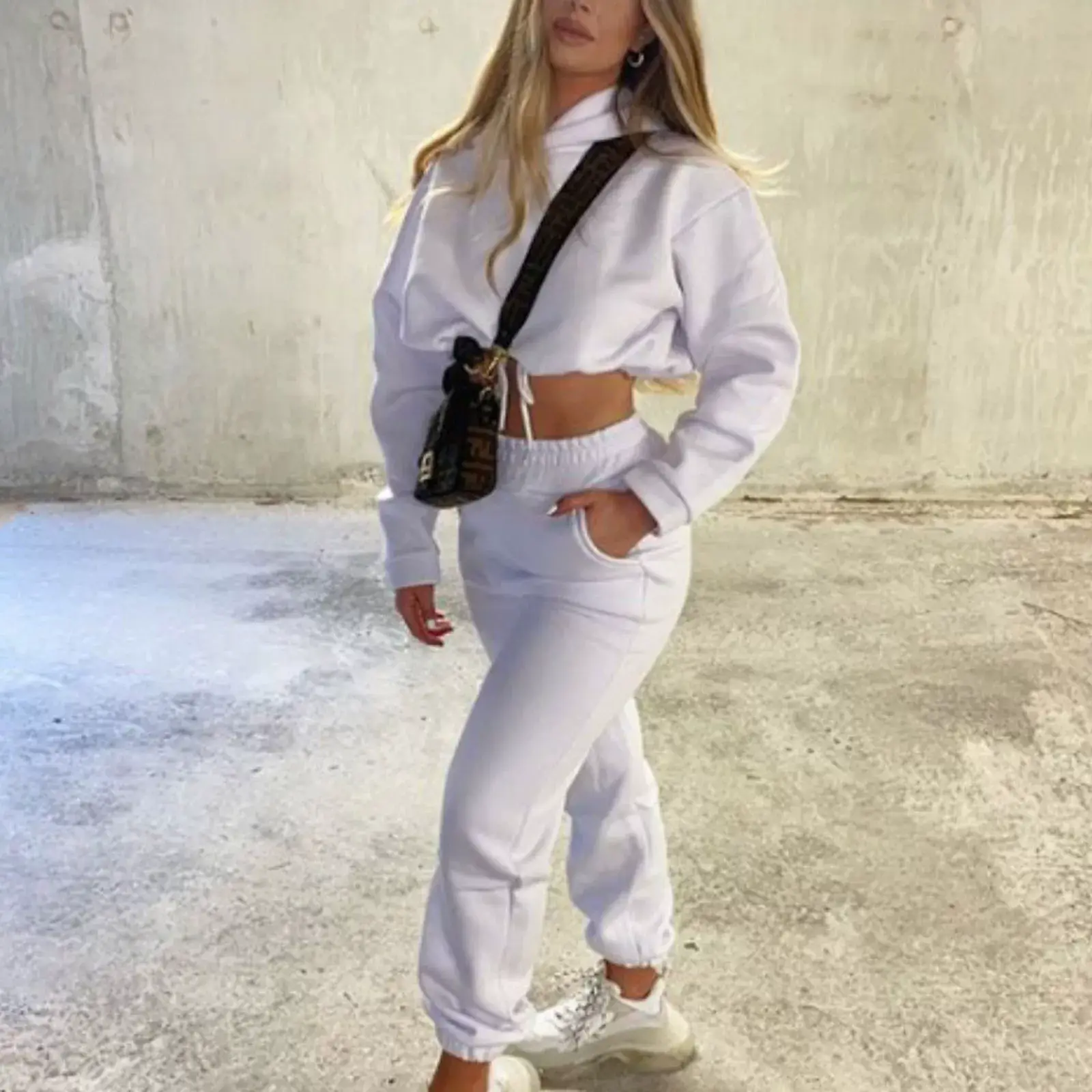 Pink 2-Piece Sweatshirt Track Suit for Women — feature 19