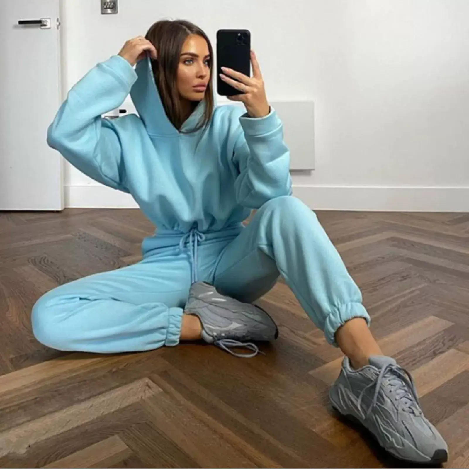 Pink 2-Piece Sweatshirt Track Suit for Women — feature 7