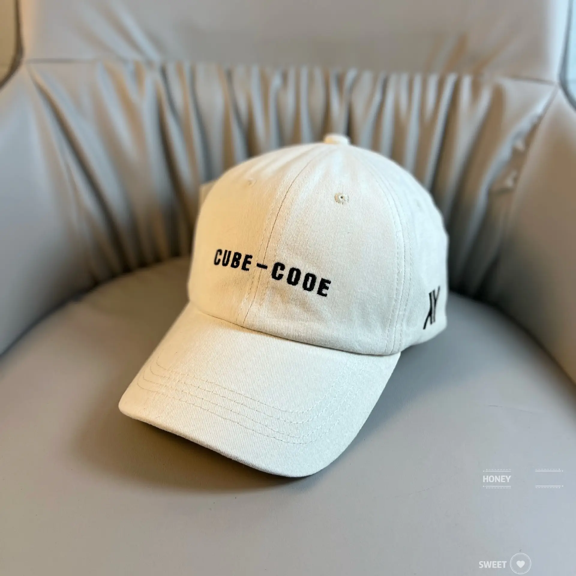 White Letter Cap Women Men Casual Korean Style - Image 2