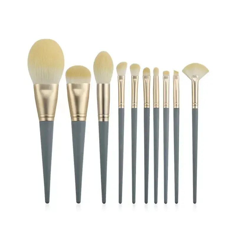 10-Piece Makeup Brush Set with Highlighter & Concealer - Image 9