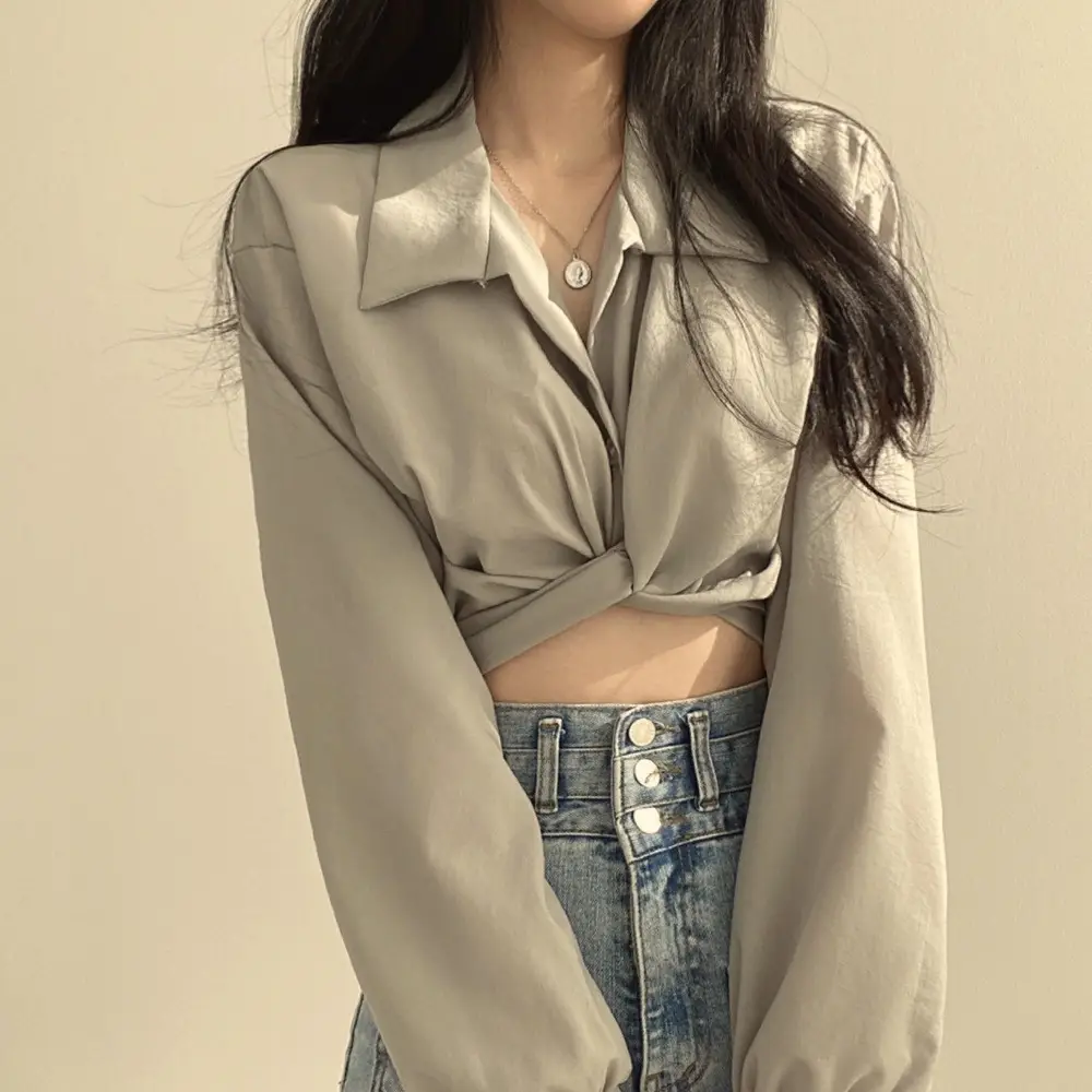 Women Black Tie Back Short Shirt Top with High Waist Jeans - Image 7
