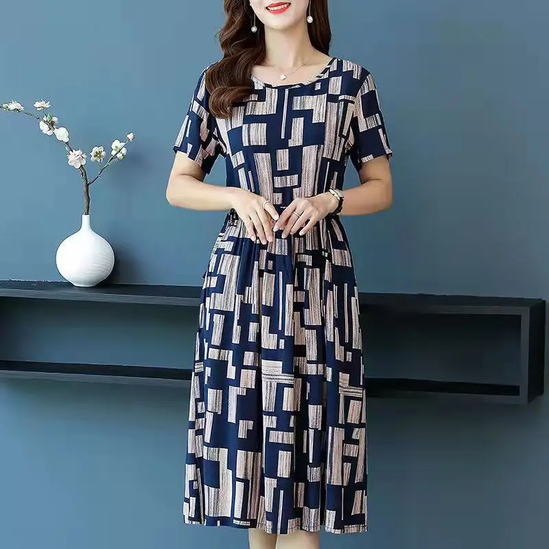 2023 Summer Printed Dress Women Large Size Mid-Length Loose Slimming Western Style — feature 5
