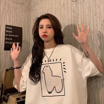 Korean Printed Lamb T-Shirt Black Loose Fit